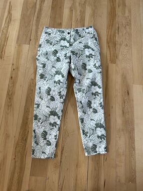 Talbots White and Green Floral Print chino pants